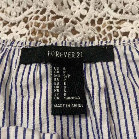 Forever 21 Smocked Puff Sleeve Top - Picture 5 of 8
